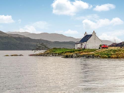 Зовнішній вигляд готелю, The House On The Point - Uk43807 in Glenelg