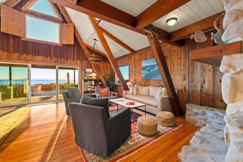 Iekārtas, 20% Off May 28-31 On The Sand Perfect For Families in Faria Beach (CA)