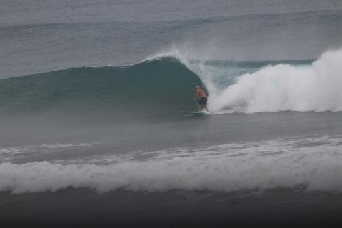 Surf Front Villa Samar in Borongan