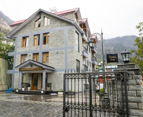 Vardhn Villa