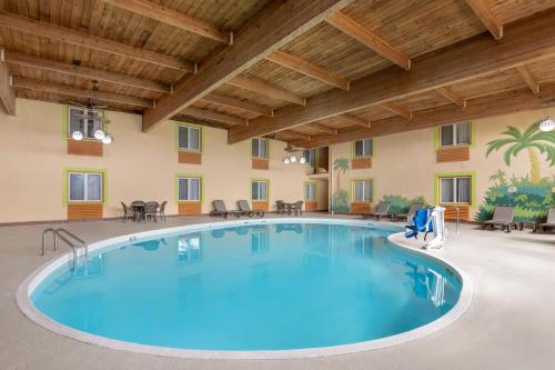 Best Western La Grande Hacienda - image 34