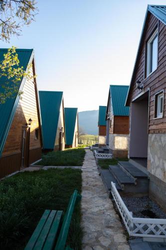 Rural Resort Tron in ปลูชิเน