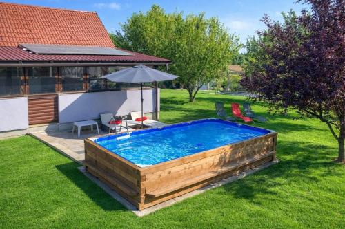 Family friendly house with a swimming pool Bratina, Prigorje - 25314 - Location saisonnière - Pisarovina