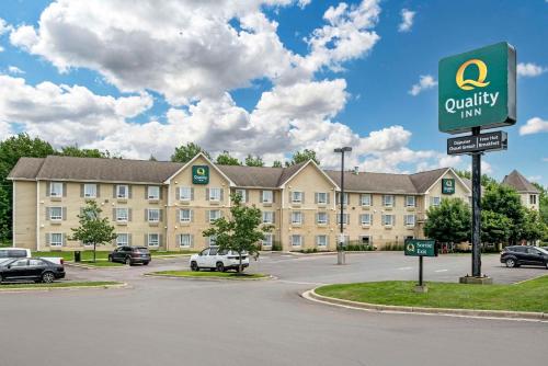 נוף חוץ, Quality Inn Airport Dieppe in מונקטון(אן בי)
