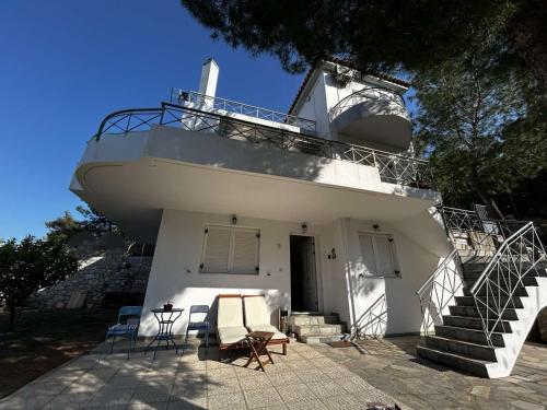 Mikro Amoni Beach Villa in Pefkali (Korinthia)