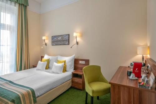 Hotel President - image 34