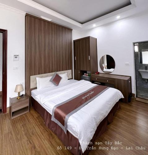 Khách Sạn Tây Bắc