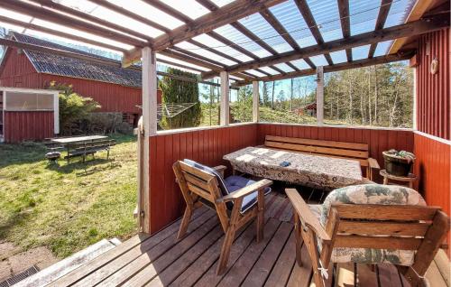 Viesnīcas āriene, 2 Bedroom Lovely Home In Visseltofta in Visseltofta