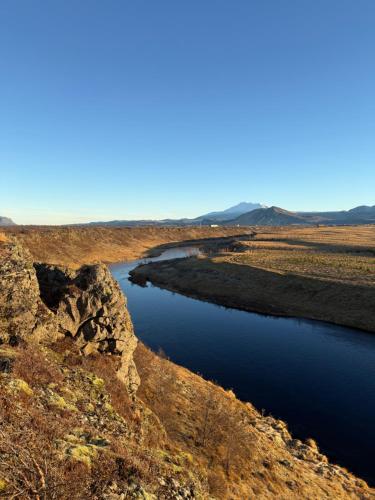 Traditional Cabins with Hekla volcano view – khách sạn tại Holta- og Landasveit