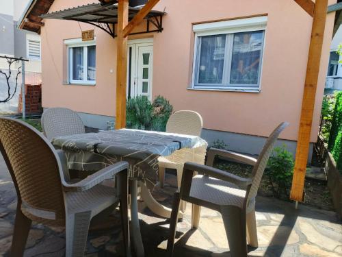 Apartman Kutak, Pirot