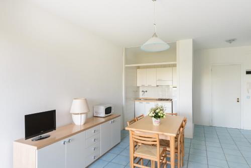 Luna Residence 3 - image 4