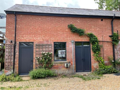 The Old Coach House - countryside escape in Jane Austen country – khách sạn tại Four Marks