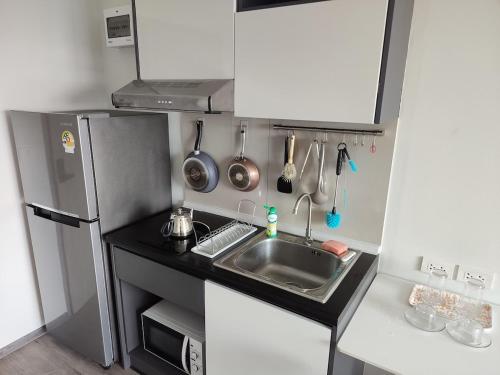 Cozy Apartment@ BTS Wutthakat Icon Siam Bangkok - image 12