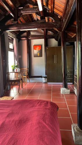Homestay Nhà Hí (Homestay Nha Hi) in Hiep An