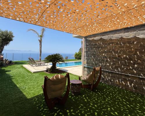 Jardí, Villa de  m2 amb 1 habitació i 4 bany privat a Koyunbaba (VİLLA AKTÜRK) in Koyunbaba