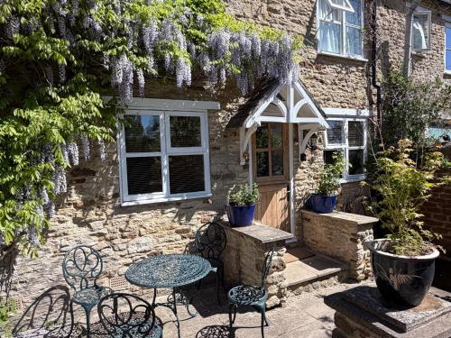 Cotswold Cottage