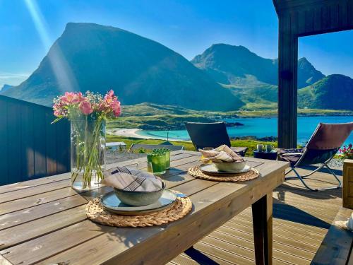 A szálláshely kívülről, New Cabin With Ocean Views In Vesterålen (New Cabin With Ocean Views In Vesteralen) in Straumsjoen