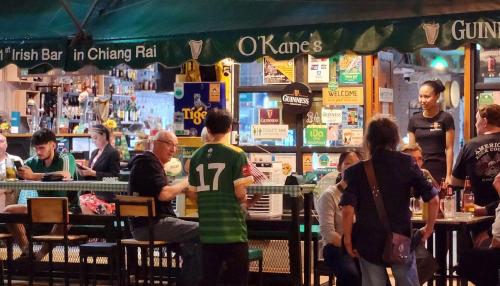 O'Kane's Irish Pub 4