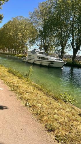 LE TEMPS DUNE PAUSE xL in Cheny