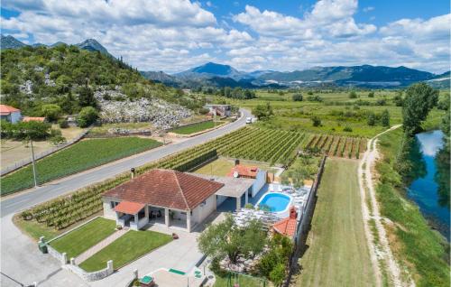 Viesnīcas āriene, 2 Bedroom Home In Stasevica in Staševica