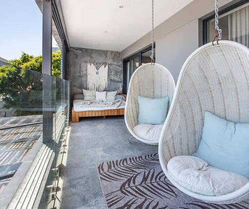 Camps Bay Luxury Family Villa with Ocean Views - image 12