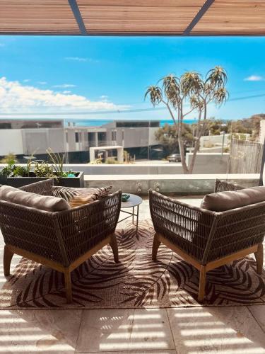 Camps Bay Luxury Family Villa with Ocean Views - image 14