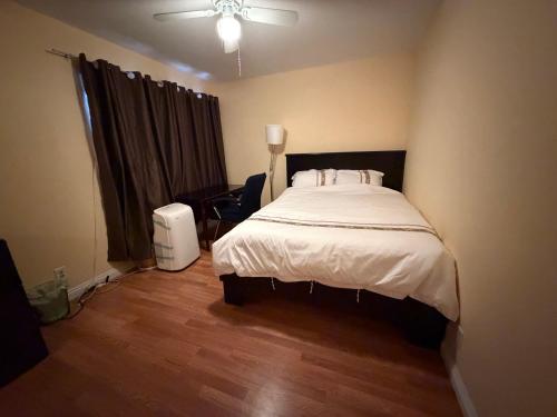 Citrus Loft - Quiet and convenient female only in Covina (Kalifornia)