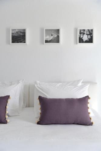 Luxury Paros Villa Villa Thoe Contemporary Luxury 3 Bedrooms - image 4