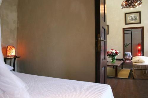 Super Luxury Santorini Villa Mansion Sophia Private Pool Beautiful Terrace 2 BDR Megalocho - image 39