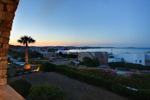 Executive Paros Villa 4 Bedrooms Villa Almyrikia Sunset Stunning Sea View - image 3
