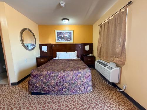 Regal Inn Coffeyville - image 32