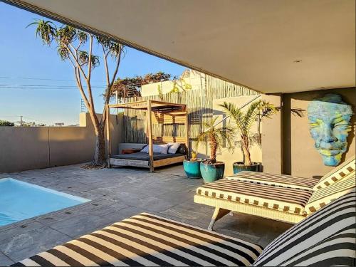 Luxury Couples Suite Ocean view Sunset Terrace - image 10