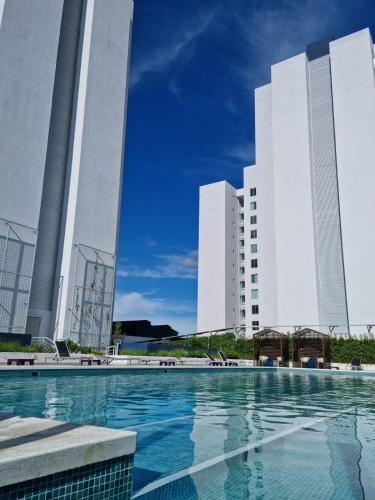 Live in style in San Jose TIBAS! Apartment in Tournón