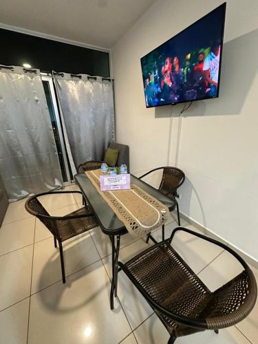 Live in style in San Jose TIBAS! Apartment in Tournón