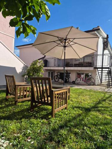 City House Podgorica - Cozy Rooms & Good Vibes