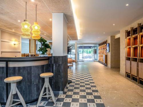 Bar/lounge, Hôtel Mercure Paris Boulogne Pont de Saint Cloud in Boulogne-Billancourt