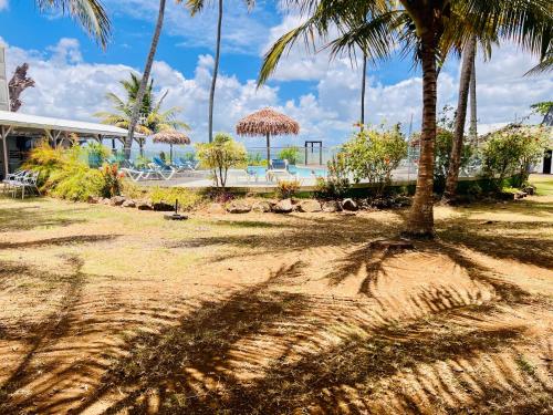Carayou Marina Suite Piscine & Mer Pointe du Bout in Лес-Троіс-Ілетс