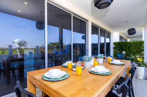 A szálláshely kívülről, Villa2 - Chic Villa Escape Across From Eagle Beach in Oranjestad