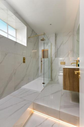 Blythswood Square Apartments, Glasgow (photo 3)