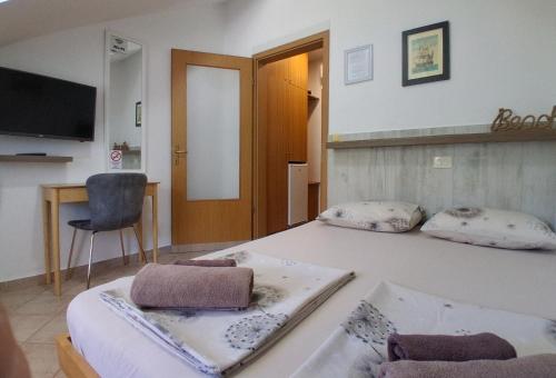 Guesthouse Anita - image 30