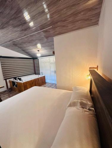 1 double bed