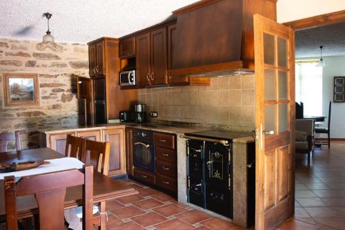 Casa rural osvilares in Oroso