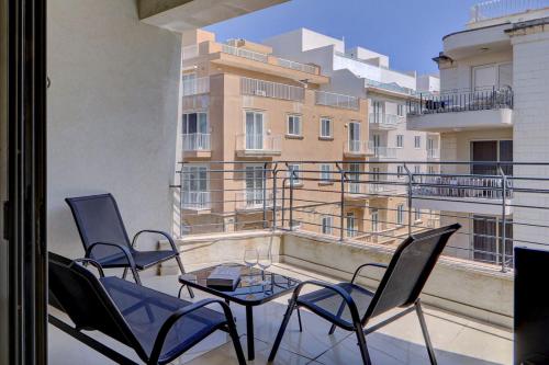 The Mediterranean Pearl - 6th Floor - By Haven and Keys Malta - image 3