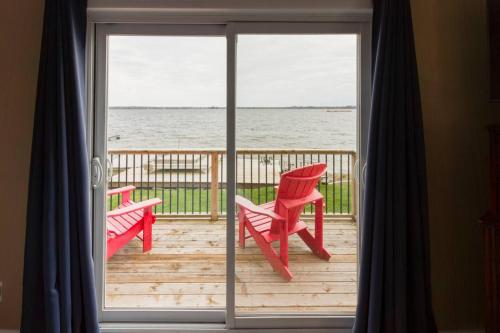 Whispering Swan Bay Haven in Quinte West (ON)