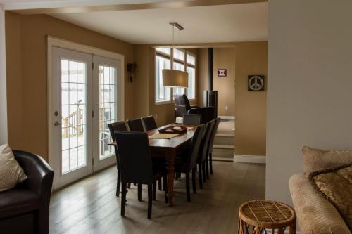 Whispering Swan Bay Haven in Quinte West (ON)