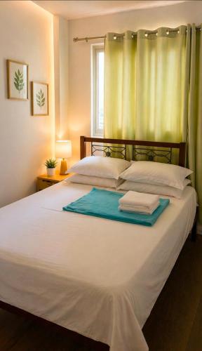 Staycation in Larsen, Manille