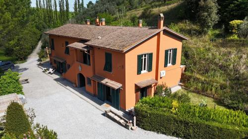 Agriturismo Montepatti in Палая