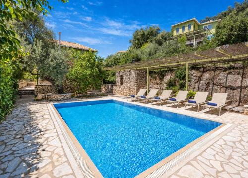 Villa Maistro – khách sạn tại Sivota