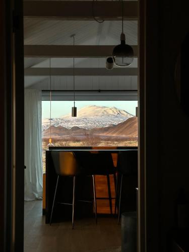 LAVA house by Ragnar Glamp Sauna and Volcano view in Hella