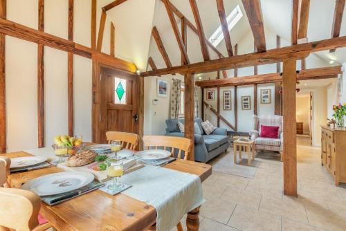 Iekārtas, 2 Bed in Romsey oc-48129 in West Wellow